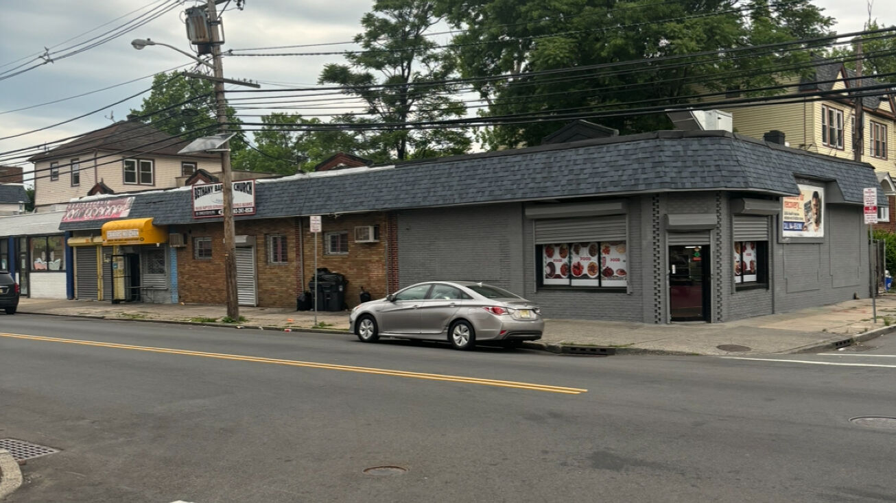 203205 Alexander St, Newark, NJ 07106