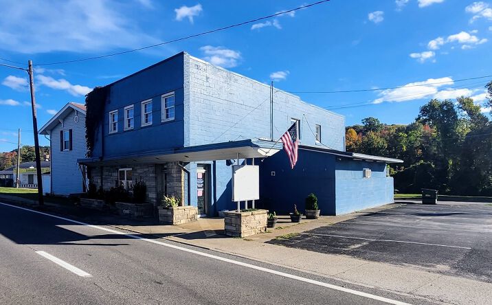 Pictures of Retail property located at 712 MacCorkle Ave SW, South Charleston, WV 25303 for sales - image #1