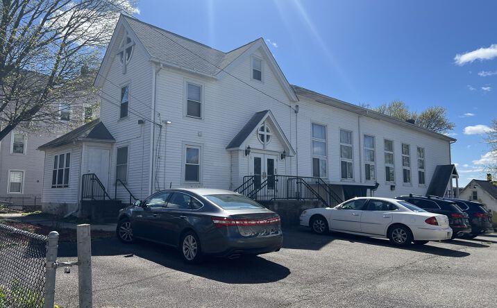 Pictures of Mixed Use property located at 39 Crown St, Waterbury, CT 06704 for sales - image #1