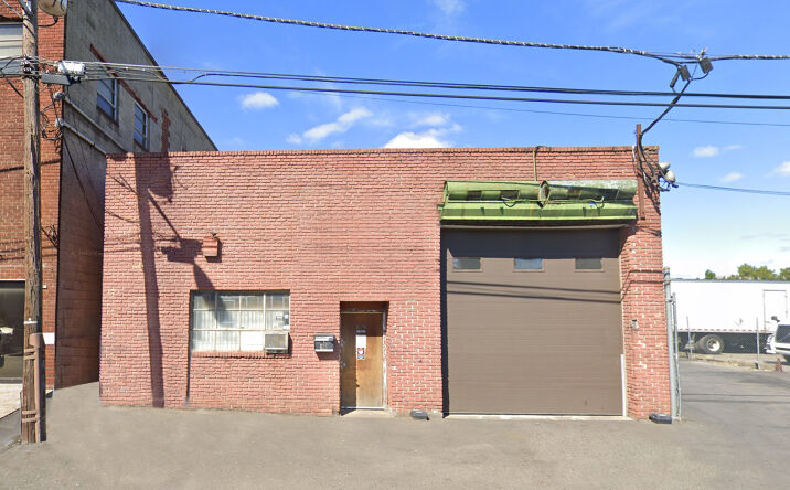 Pictures of Industrial property located at 625 Pennsylvania Ave, Linden, NJ 07036 for sales - image #1