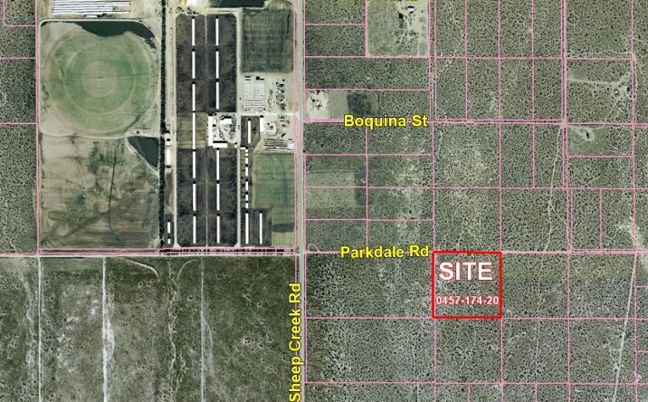 Pictures of Land property located at Parkdale Rd, El Mirage, CA 92301 for sales - image #1