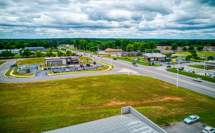 Pictures of Special Purpose, Land property located at 0 Lindsey Way, Florence, AL 35633 for sales - image #1