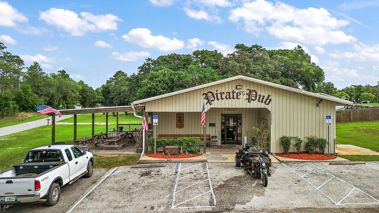 25031 Co Rd 42, Paisley, FL 32767