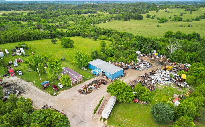 Pictures of Special Purpose property located at 1219 Private Rd 1060, West Plains, MO 65775 for sales - image #1
