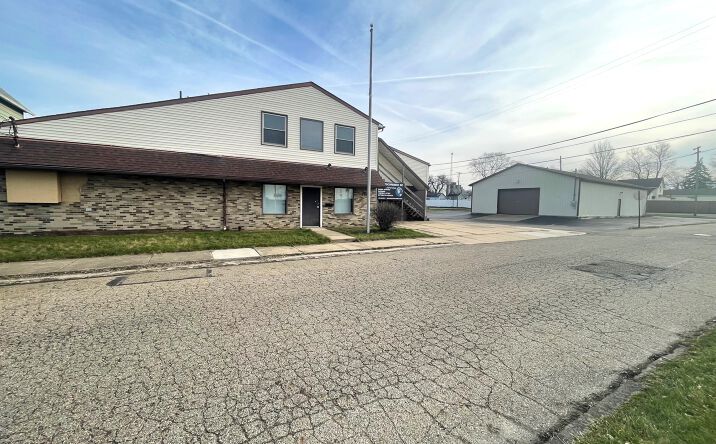 Pictures of Industrial property located at 1107 Melchoir Pl SW, Canton, OH 44707 for sales - image #1