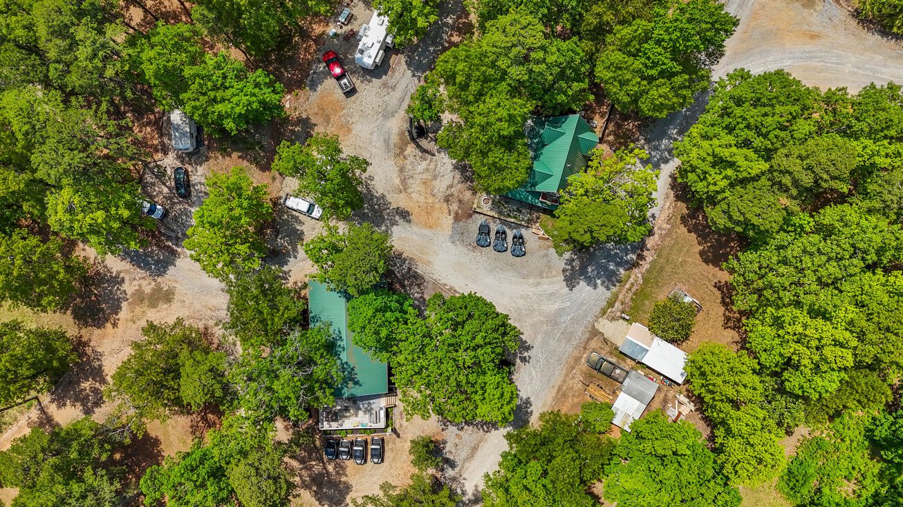 10 Mint Ridge Rd, Eureka Springs, AR 72632