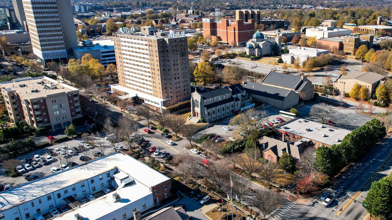 429 N Main St, Greenville, SC 29601