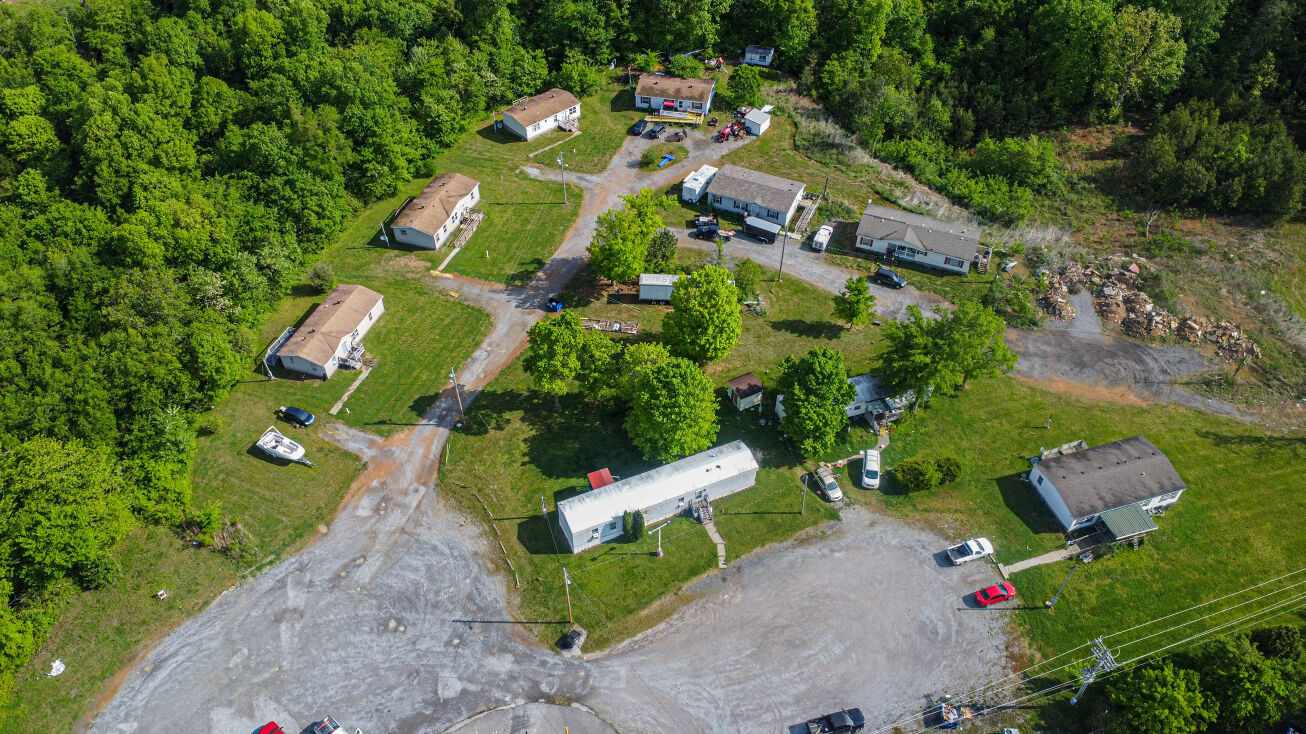 1585515897 US Hwy 68 E, Benton, KY 42025