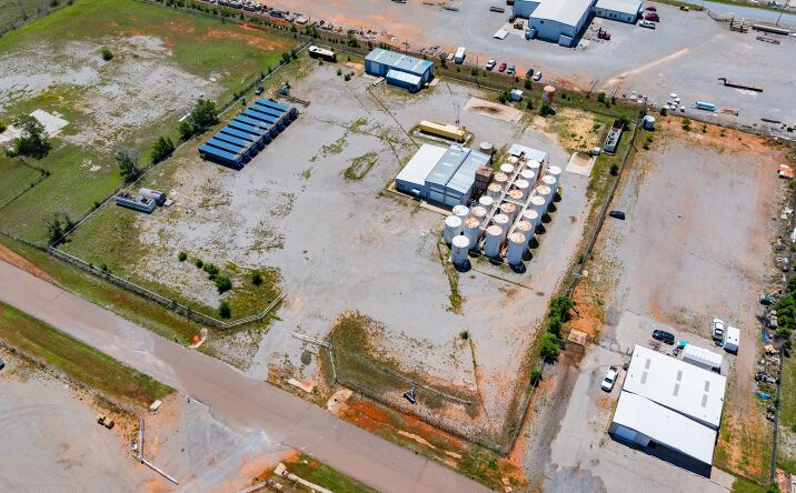 Pictures of Industrial property located at Robison Dr, Elk City, OK 73644 for sales - image #1
