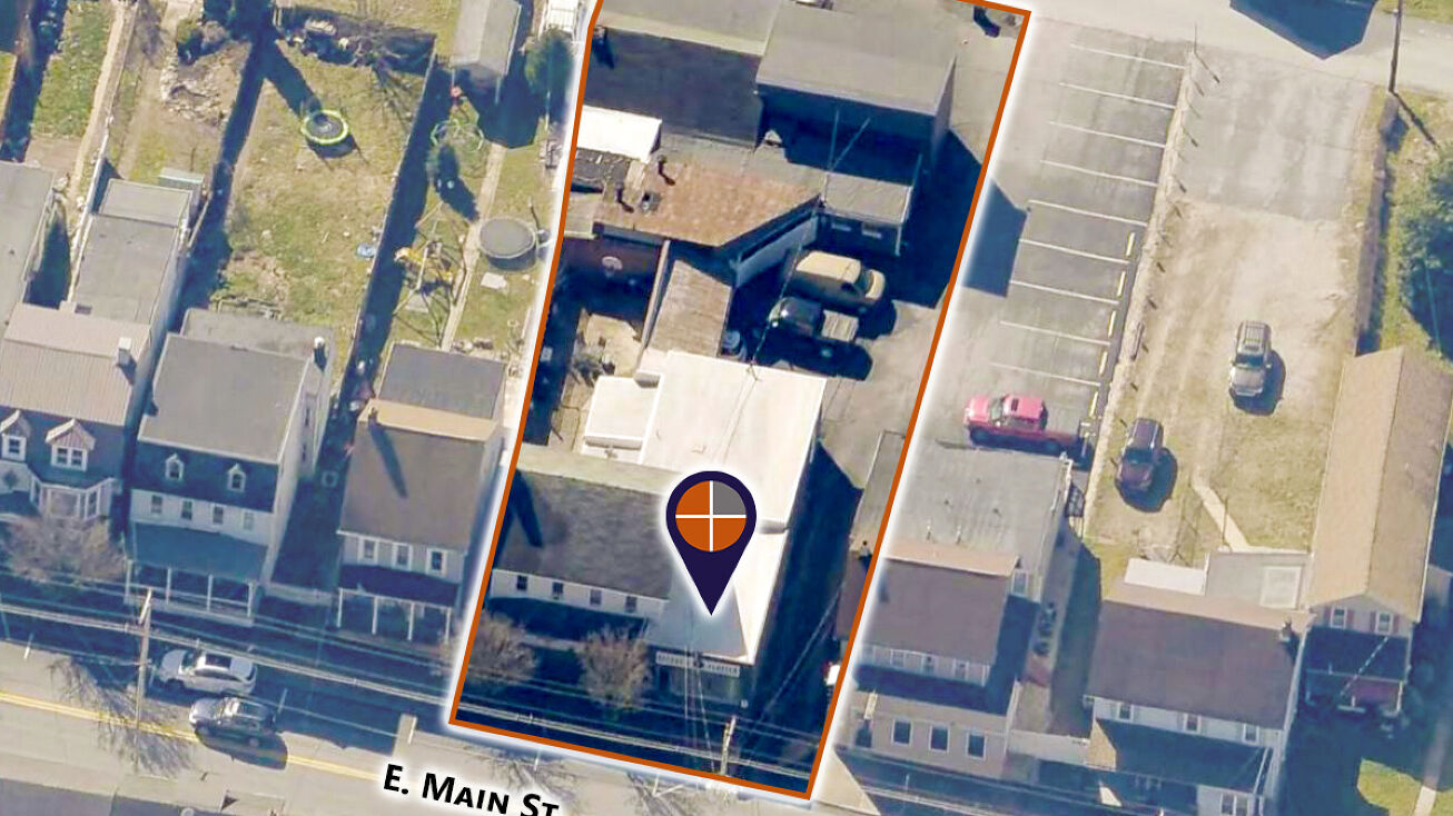 64 E Main St, Dallastown, PA 17313