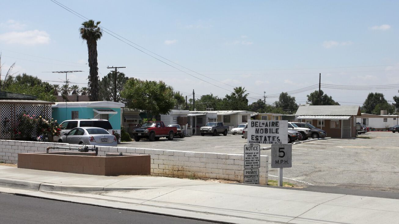 6154 Mission Blvd, Riverside, CA 92509