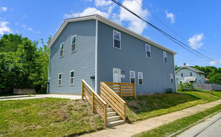 Pictures of Multifamily property located at 1655 Mooberry Street #1655-1657, Columbus, OH 43205 for sales - image #1