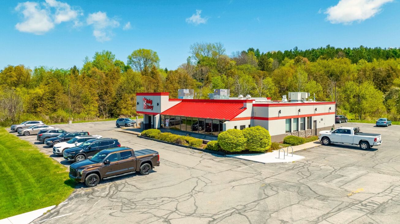 3828 N U.S. 31 S, Traverse City, MI 49684 | Crexi.com