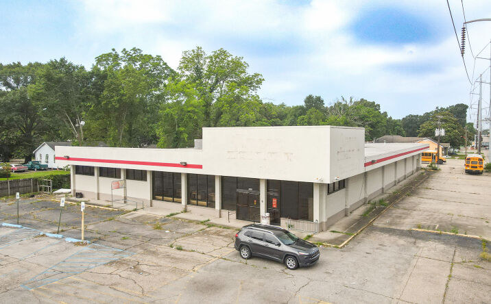 Pictures of Retail property located at 5186 Evangeline St, Baton Rouge, LA 70805 for sales - image #1