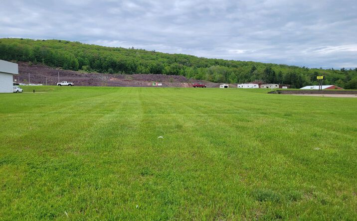 Pictures of Land property located at W8141 US-2, Iron Mountain, MI 49801 for sales - image #1