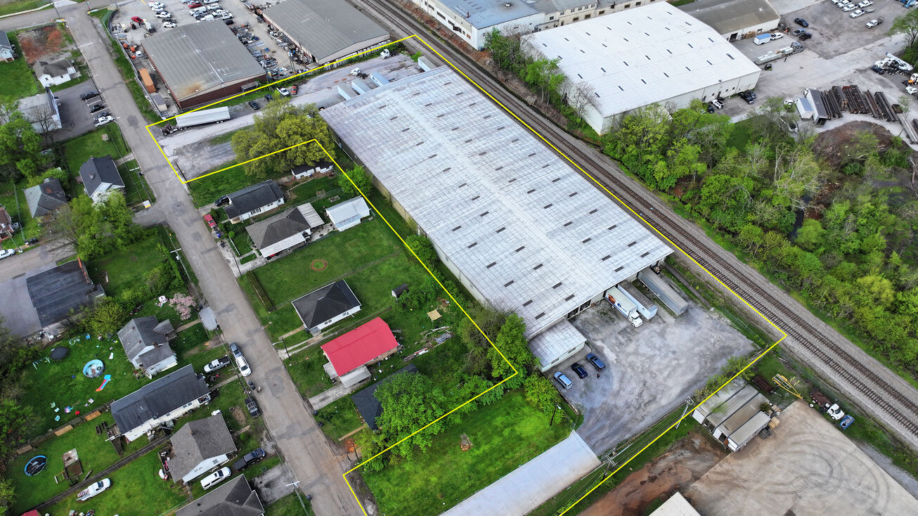 2129 Chipman St, Knoxville, TN 37917