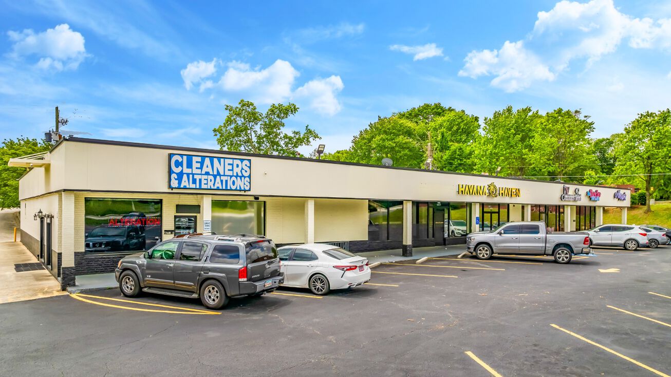 4093 Marietta St, Powder Springs, GA 30127