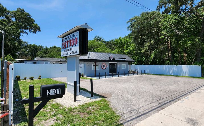 Pictures of Retail, Industrial, Mixed Use property located at 2801 E State Rd Valrico, FL, Valrico, FL 33594 for sales - image #1