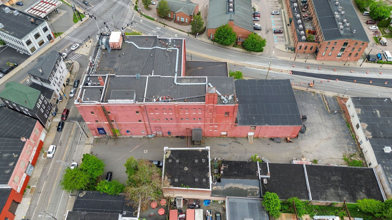 431 Harris Ave, Providence, RI 02909