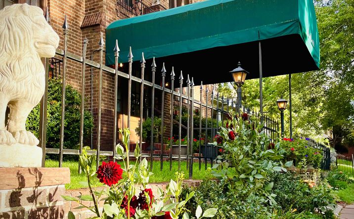 Pictures of Multifamily property located at 844 N Ogden St, Denver, CO 80218 for sales - image #1