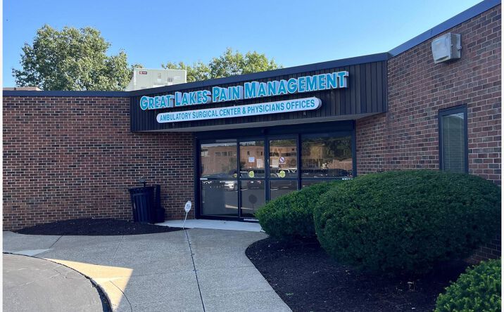 Pictures of Office property located at 9002 Mentor Ave, Mentor, OH 44060 for sales - image #1