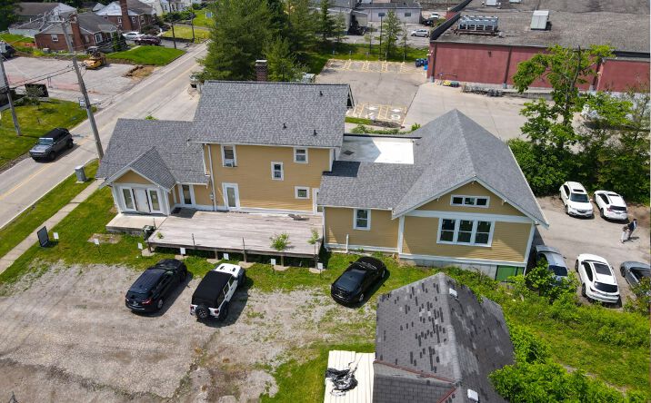 Pictures of Retail property located at 7840-7842 Camargo Rd, Madeira, OH 45243 for sales - image #1