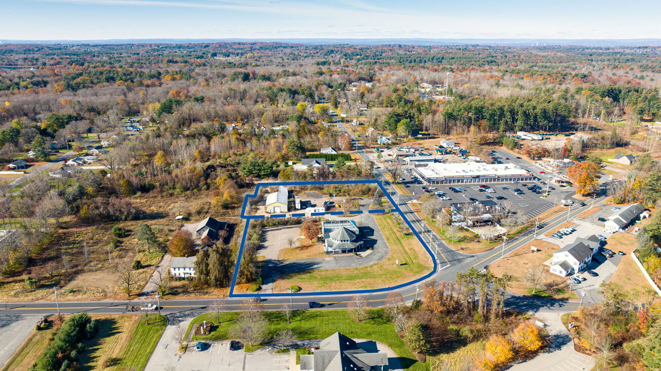 2 Somers Rd, Hampden, MA 01036