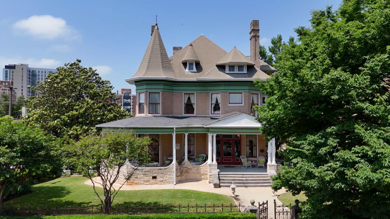 Luxury House for Sale on Highland Ave – Premium Home Awaits