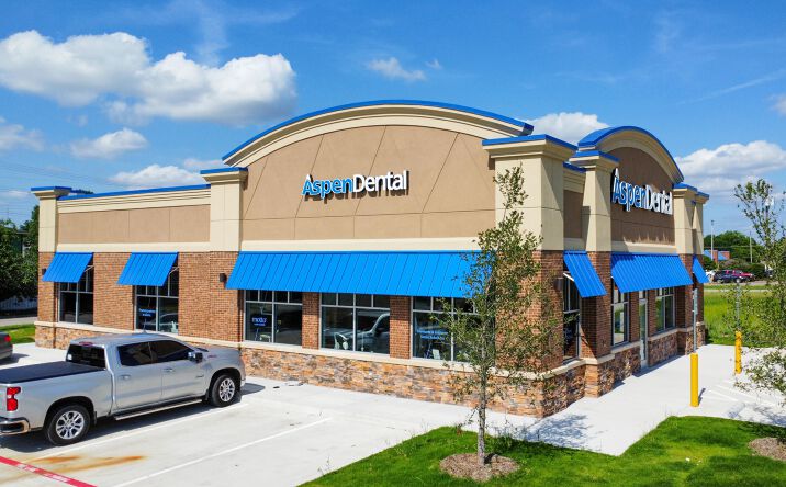 Pictures of Retail, Office, Mixed Use property located at 1510 W University Dr, McKinney, TX 75069 for comps - image #1