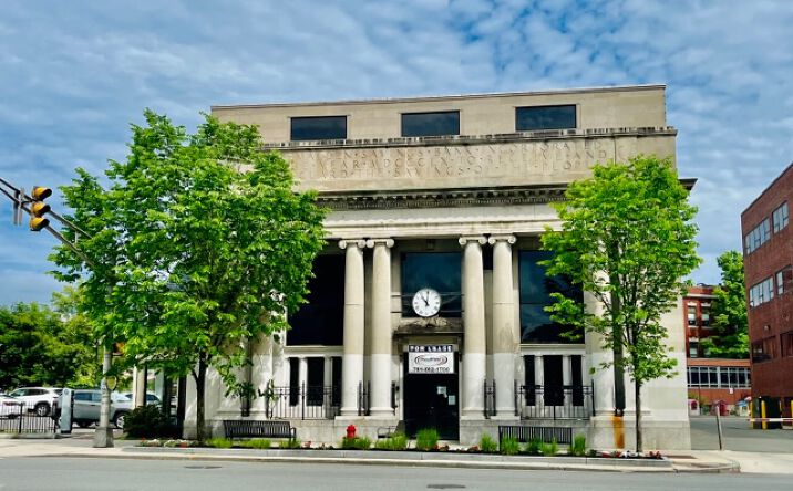 Pictures of Mixed Use, Office, Retail, Special Purpose property located at 399 Main St, Malden, MA 02148 for sales - image #1