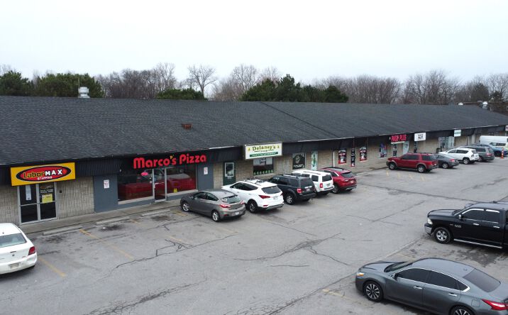 Pictures of Retail property located at 309-337 Alexis Road, Toledo, OH 43612 for sales - image #1