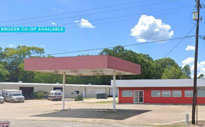 Pictures of Self Storage property located at 1116 E Gibson St, Jasper, TX 75951 for comps - image #1