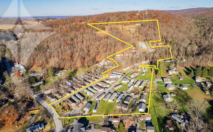 Pictures of Mobile Home Park property located at 200 W Creek Village, Morgantown, WV 26508 for sales - image #1