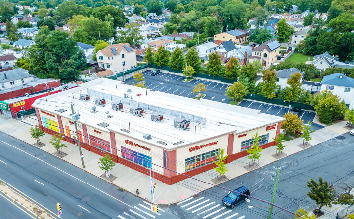 Pictures of Retail property located at 4051 Hylan Blvd, Staten Island, NY 10308 for sales - image #1