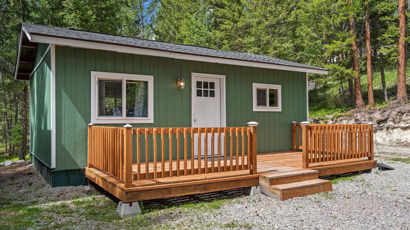 896 Springhill Road, Kila, MT 59920