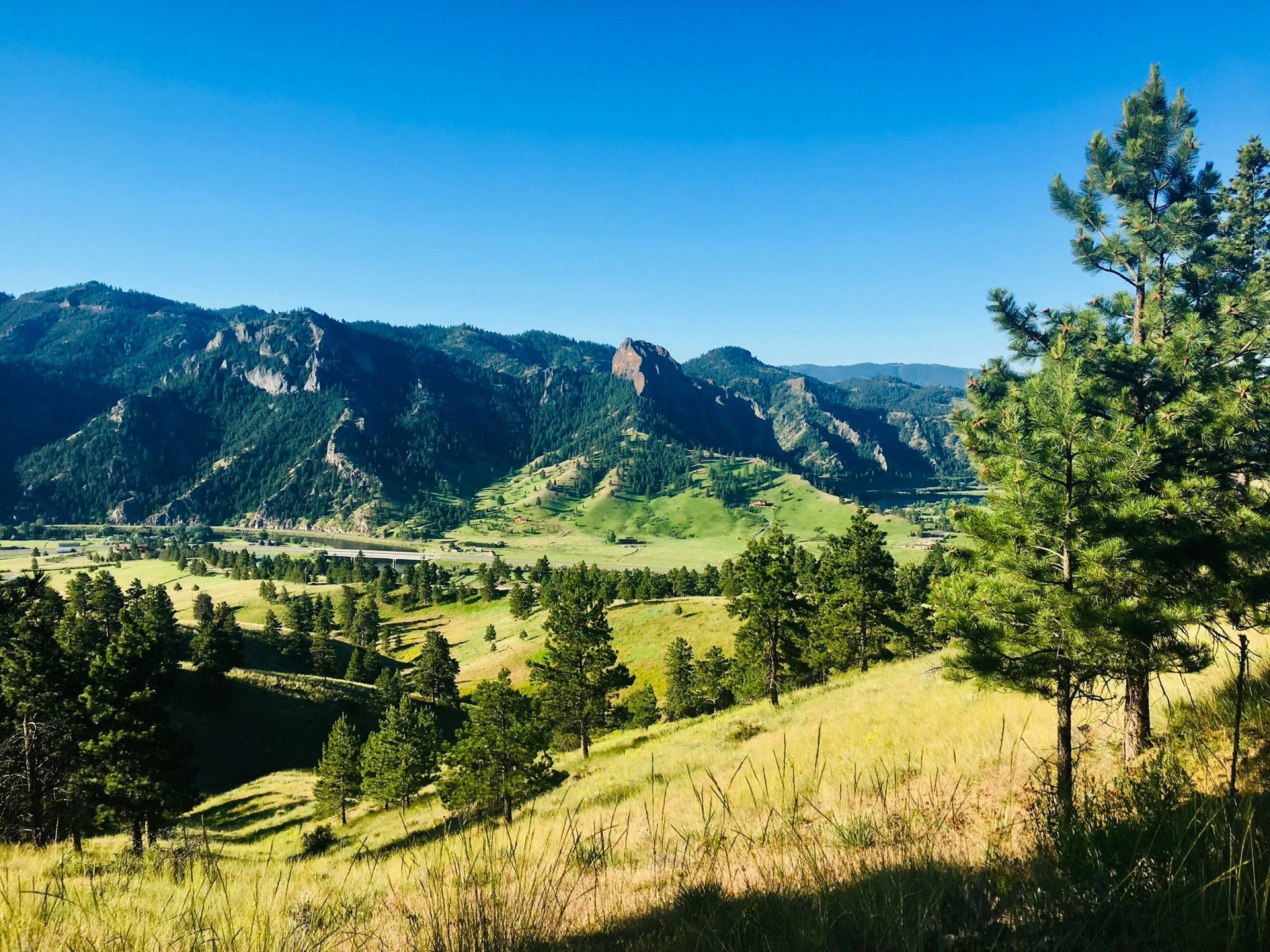 153 Cooper Dr, Cascade, MT 59421