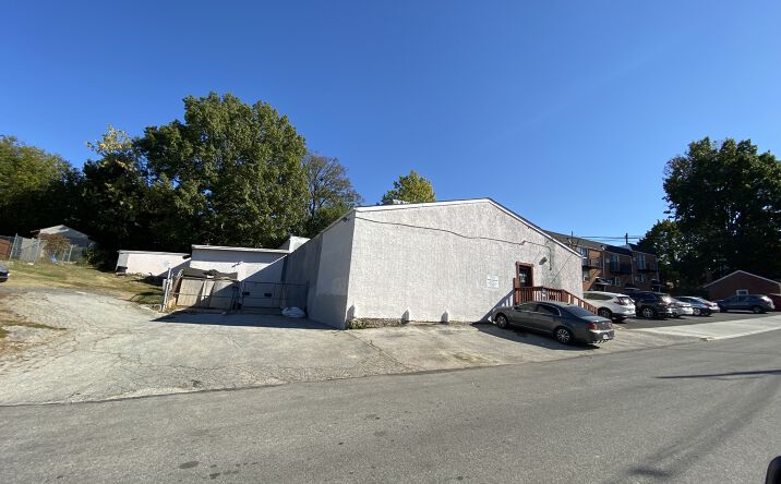Pictures of Industrial property located at 321 W Poplar St, Norristown, PA 19401 for sales - image #1