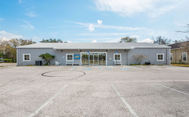 Pictures of Office property located at 8361 Stone Run Ct, Tampa, FL 33615 for sales - image #1