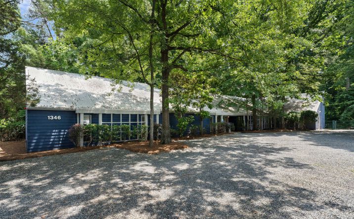 Pictures of Office property located at 1346 Hill Rd, Charlotte, NC 28210 for sales - image #1
