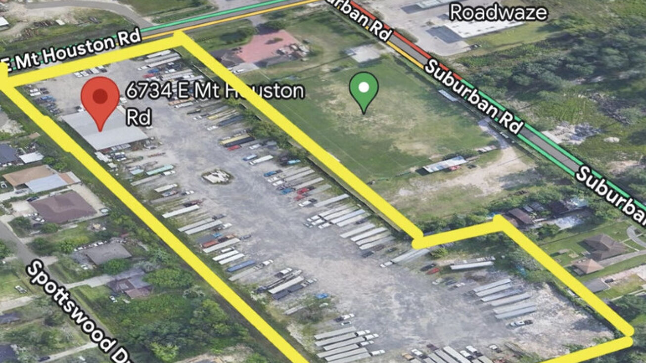E Mount Houston Rd, Houston, TX 77044