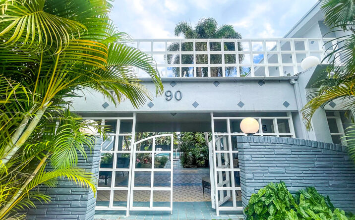 Pictures of Multifamily property located at 90 Isle of Venice Dr, Fort Lauderdale, FL 33301 for comps - image #1