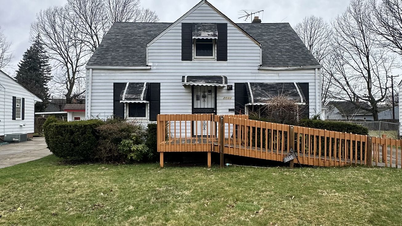 3848 E 186th St, Cleveland, OH 44122 | Crexi.com