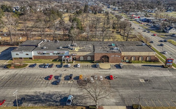 Pictures of Retail property located at 34250 Ford Rd, Westland, MI 48185 for sales - image #1