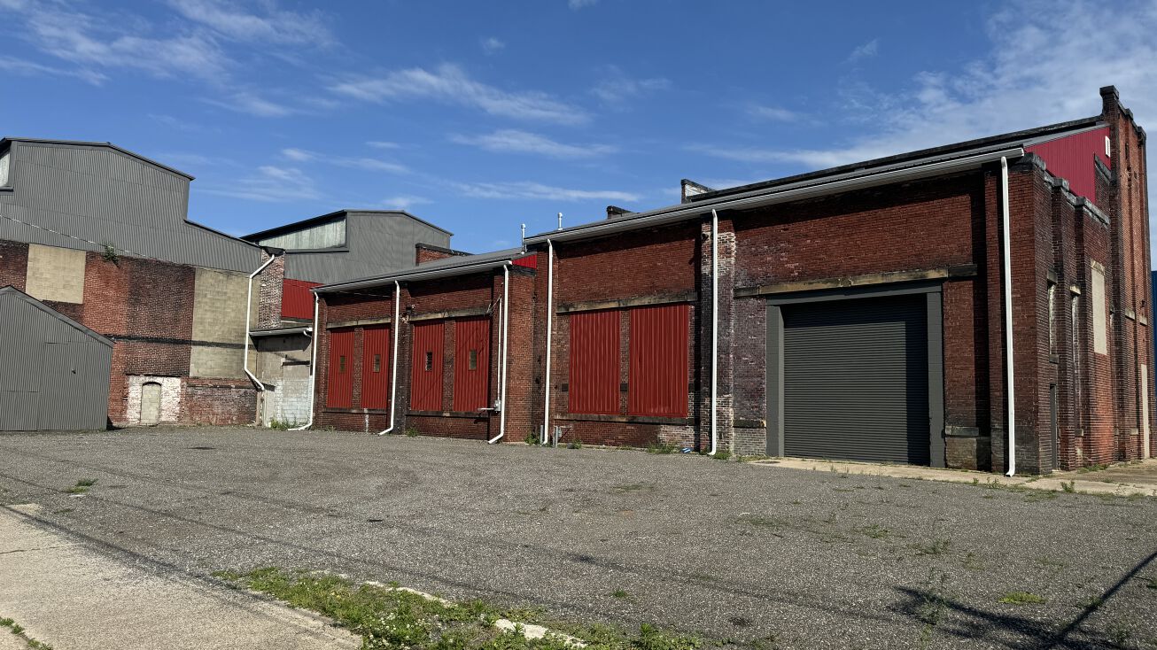 550 Huron St, Erie, PA 16502