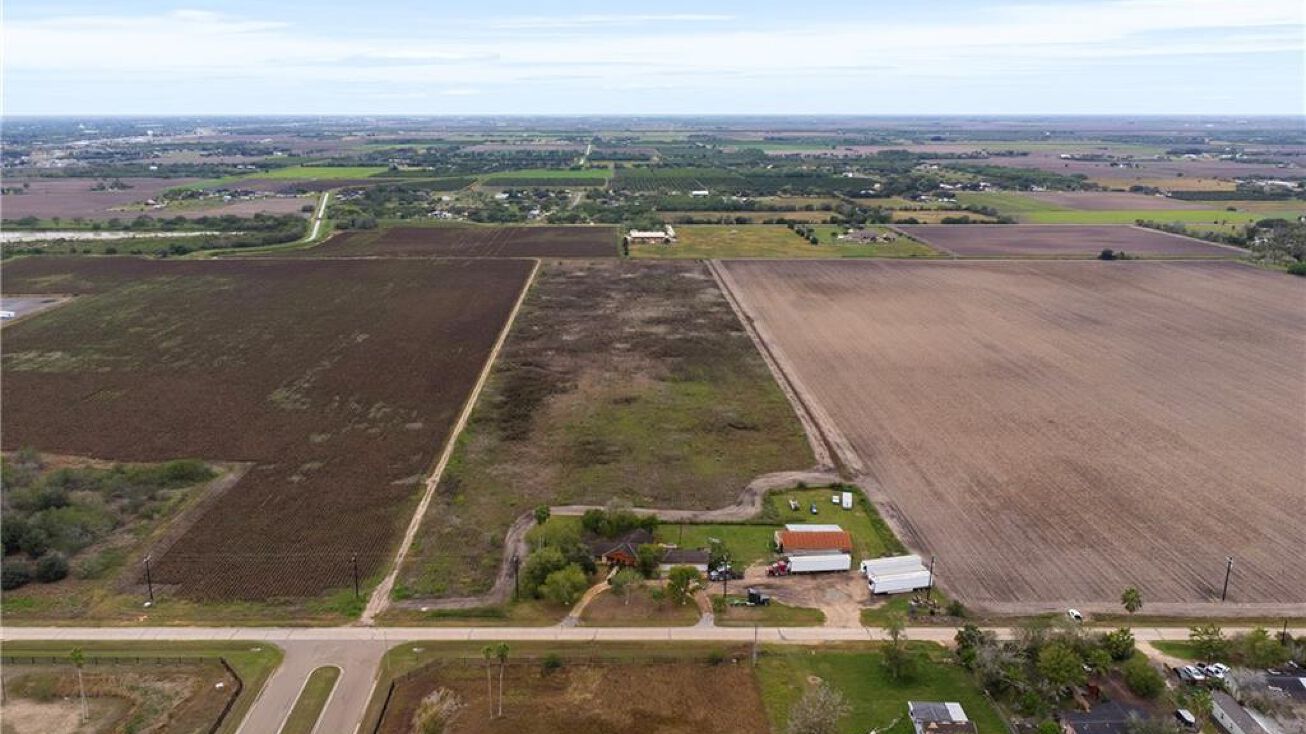 000 White Ranch Road N, La Feria, TX 78559