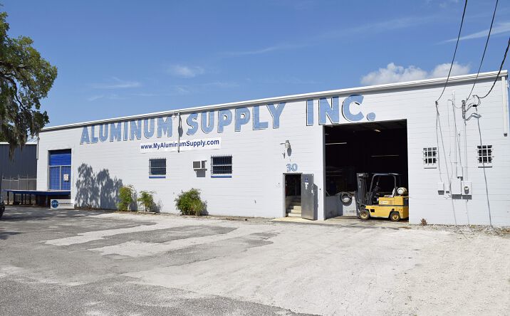 Pictures of Industrial property located at 28 N Nashville Ave, Orlando, FL 32805 for sales - image #1