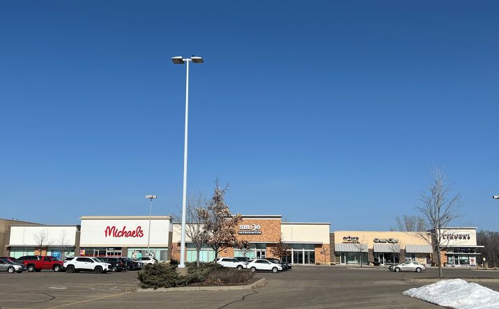 Pictures of Retail property located at 15850 87th St NE, Otsego, MN 55330 for sales - image #1