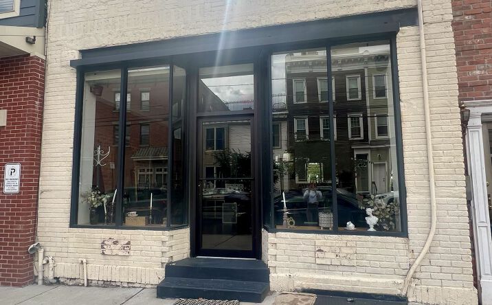 Pictures of Retail property located at 358 7th St, Jersey City, NJ 07302 for sales - image #1