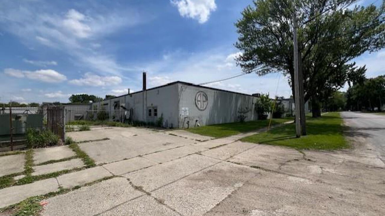 150 N Court, Alma, MI 48801