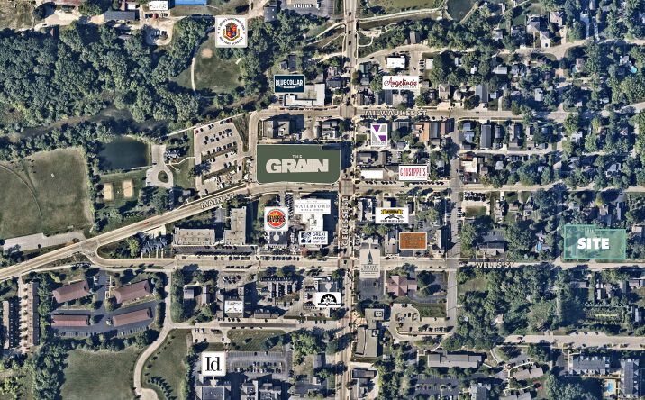 Pictures of Mixed Use, Retail property located at 805 Wells St, Delafield, WI 53018 for sales - image #1